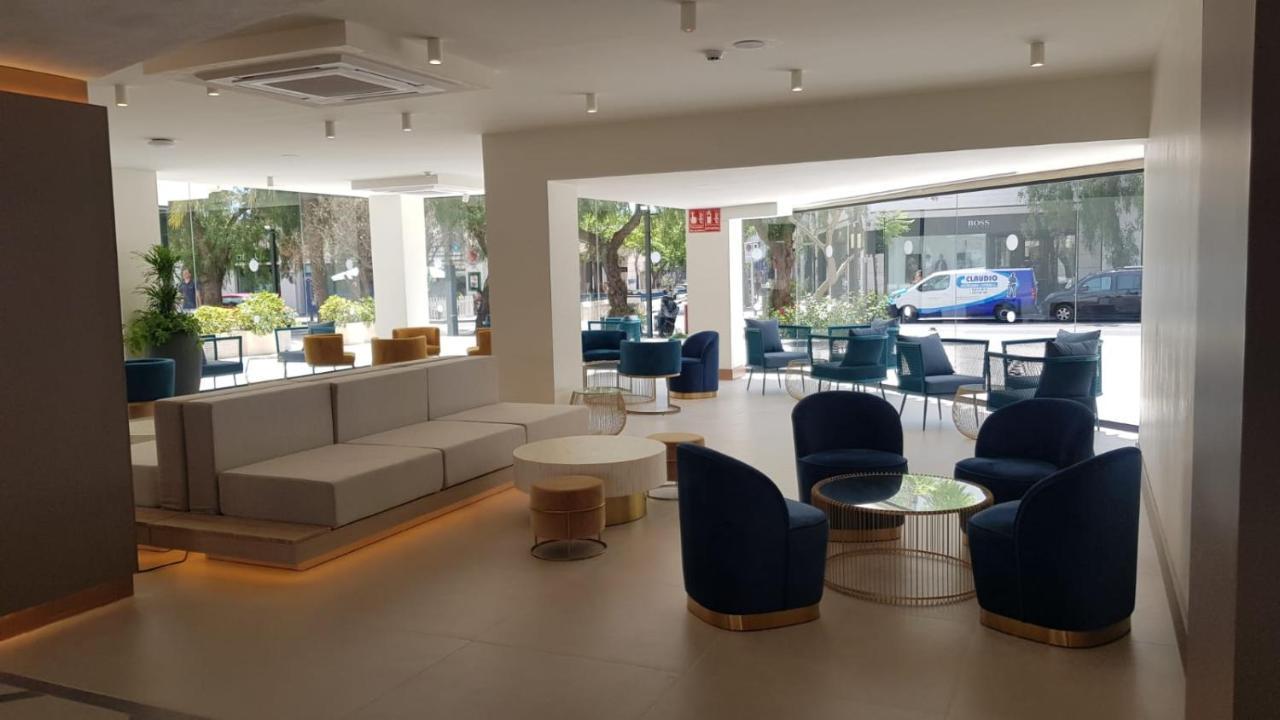 マルベーリャNew & Beautiful Loft In Puerto Banusアパートメント エクステリア 写真